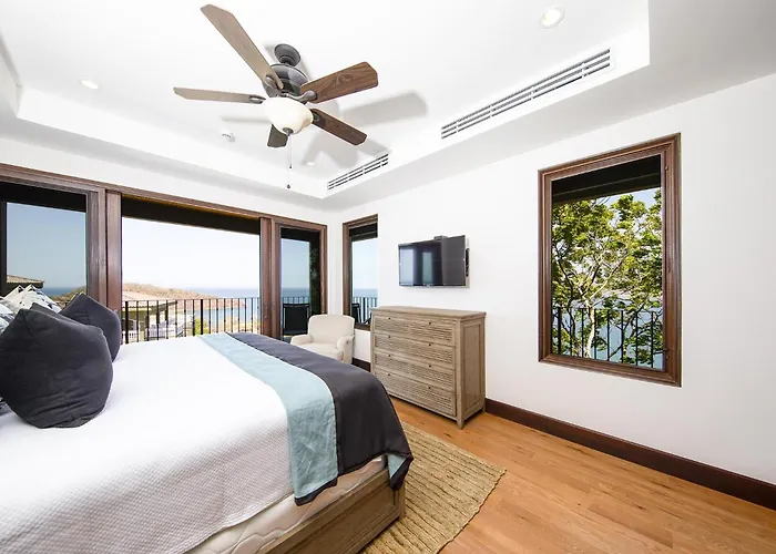 360 Splendor 407 -ocean View -breakfast Included! Playa Flamingo